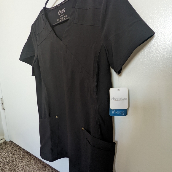 Black Cherokee iFlex Scrub Top - Picture 3 of 5